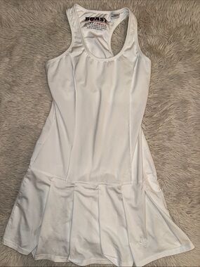 🎾 Boast White Racerback Tennis Dress size small